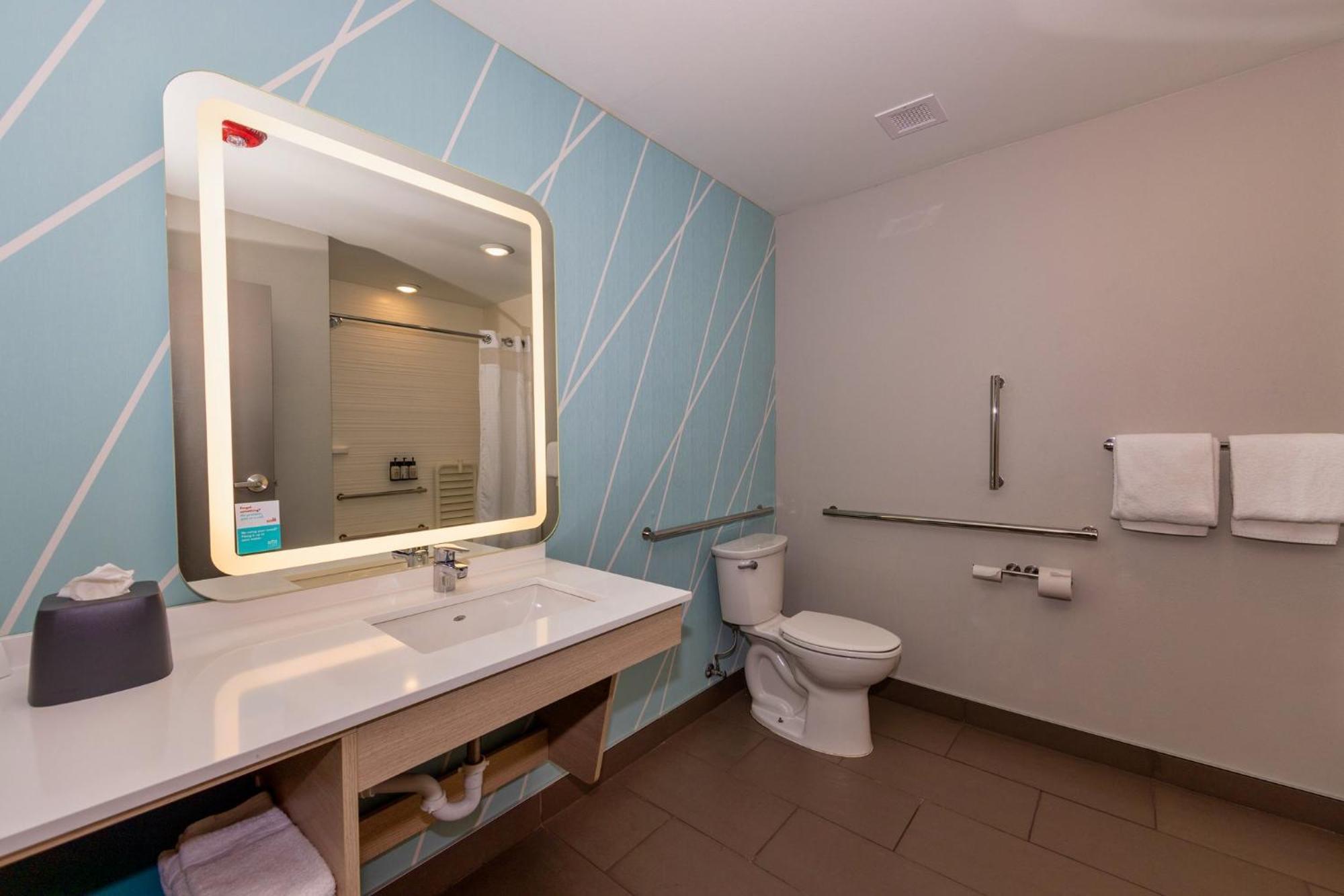 Avid Hotels - Denver Airport Area By Ihg Zewnętrze zdjęcie
