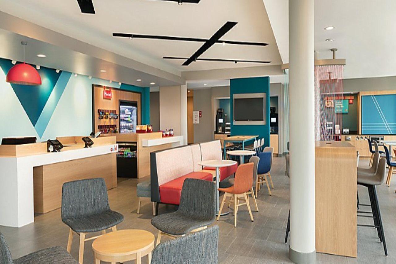 Avid Hotels - Denver Airport Area By Ihg Zewnętrze zdjęcie